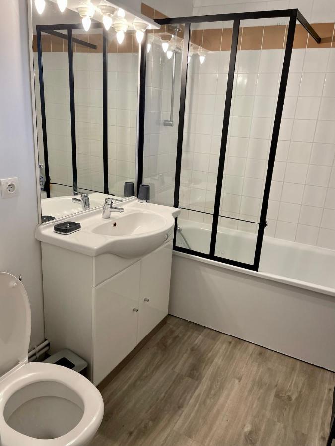 Studio Cote Piscine Apartment Équemauville Екстериор снимка